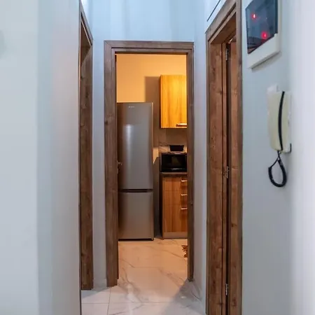 Comfy & Modern In Athens-kato Patisia Apartment *