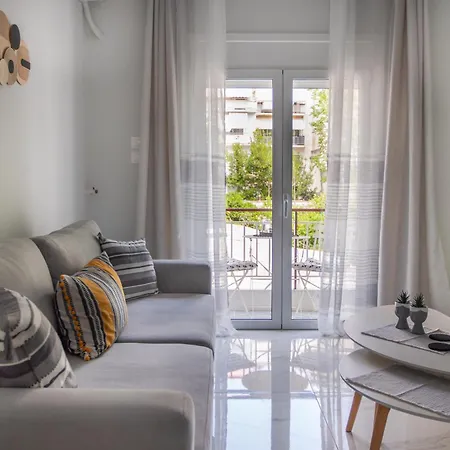 Comfy & Modern In Athens-kato Patisia *